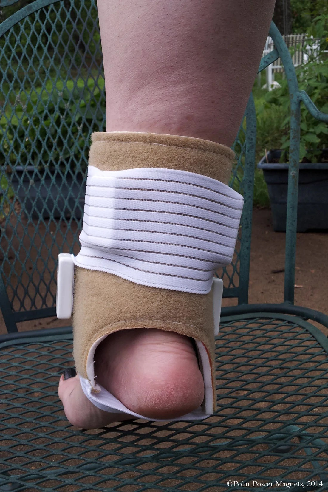 Polar Power Magnetic Ankle Boot